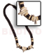 Shell Necklace 4-5mm Coco Pklt. Black/bleach W/ Shell Combi
